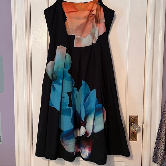 City Chic Bloom Convertible Dress - Picture 3 of 9